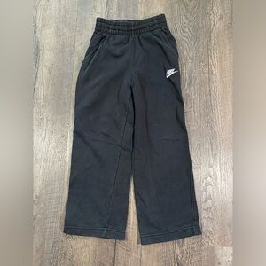 NIKE Sportswear Club Fleece Girls Wide-Leg Sweatpants